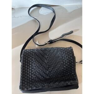 Street Level Anthropologie Womens Crossbody Shoulder Bag Woven Polyurethane